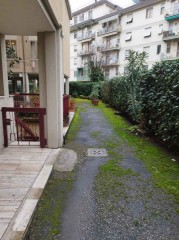 Firenze via delle Panche quattro vani piano terzo