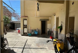 Sesto Fiorentino via Savonarola open space in bifamiliare al piano terra 